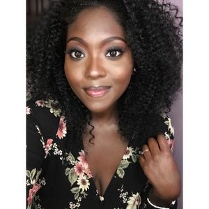 Meet your Posher, Ashanti Anika